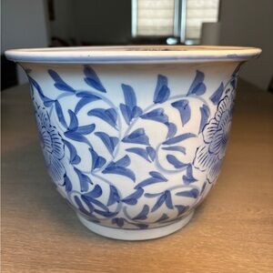 Blue and White Floral Vintage Chinese Ceramic Planter